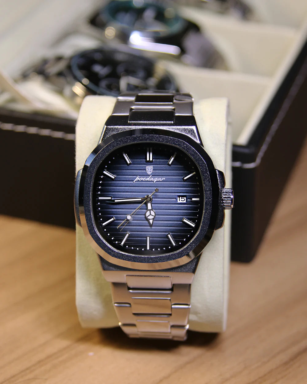 Poedagar Casual de Luxo